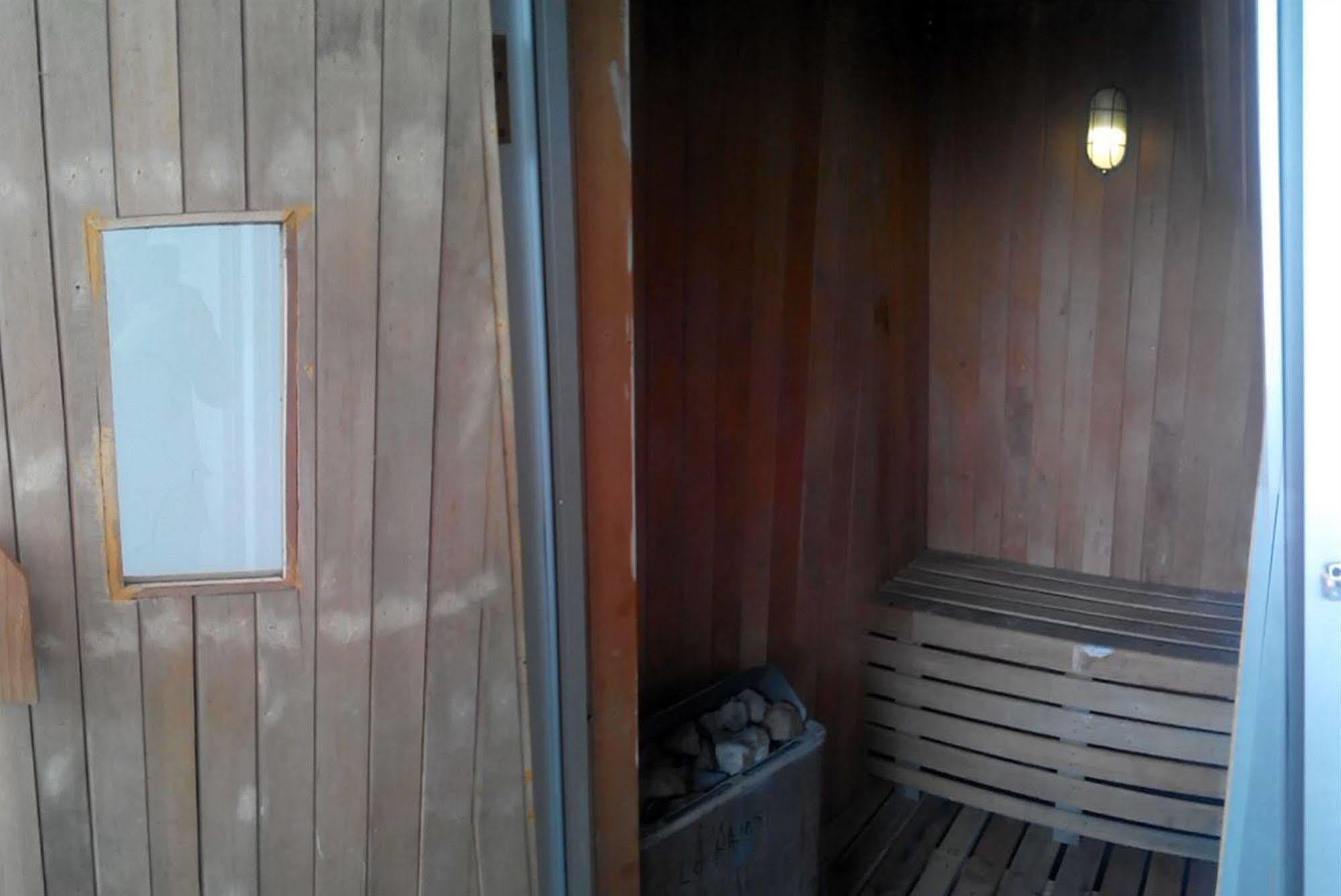 Collection O 295 Grha Ciumbuleuit Guest House Bandung Exterior foto